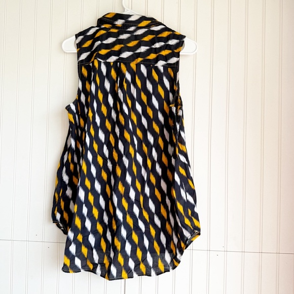 MICHAEL Michael Kors Size L Sleeveless Printed Collared Blouse - Picture 4 of 4